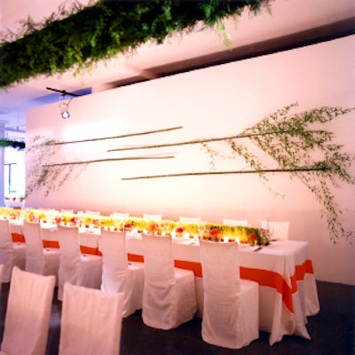 E4626van Wyck N Van Wyck Overall Event Decor 320