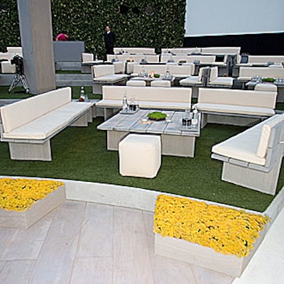 Seating for the dinner and show was divided into four sections of amphitheater-style, elevated wooden platforms topped with cushioned benches.