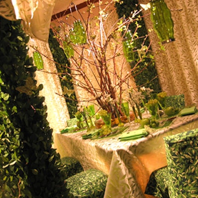 The Baycrest Center Foundation's Tables of Distinction event at the Sheraton Centre Toronto highlighted table designs like this fantasy woodland setting by Sinclair Russell.