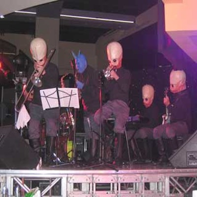 An alien band, like the one in the original movie, played upbeat tunes throughout the night.