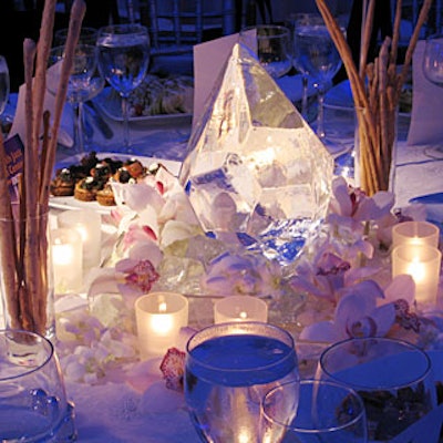 For Jazz at Lincoln Center's spring gala at the Apollo Theater, David Beahm decorated the dining room with large ice centerpieces in the shape of De Beer's pear-shaped, 203-carat Millennium Star diamond.