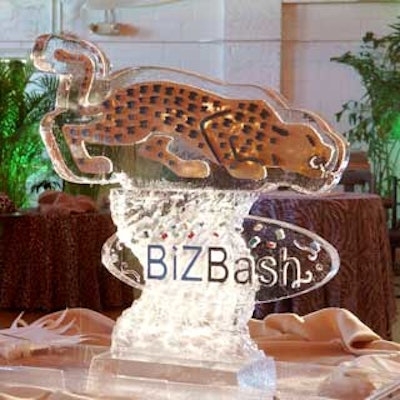 Sculptured Ice Occasions provided an eye-catching display of a leopard perched atop of the BiZBash logo.