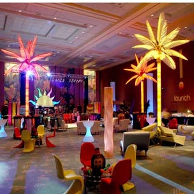 The Event Style Reception at the BiZBashFla Creative Environment FunShop in Orlando offered guests a colorful Latin environment.