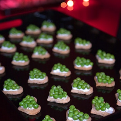 Tentation Potel & Chabot's hors d'oeuvres menu included heart-shaped toast topped with green peas.