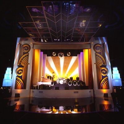 Sequoia Productions hung massive mirrors over the stage and along the walls of the Shrine.