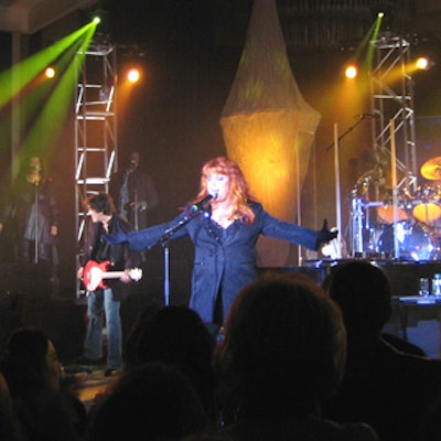 Guests rushed towards the stage when Wynonna performed.