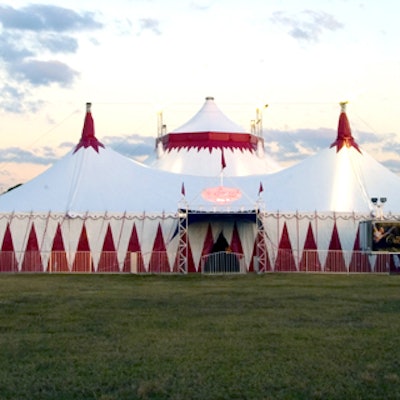 The Circus Sarasota Big Top tent served as an unusual off-site venue for Gatorade's managers' conference opening-night dinner.