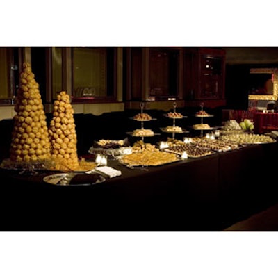 A dessert buffet from 9 PM to 11 PM featured a wide variety of black and white desserts.
