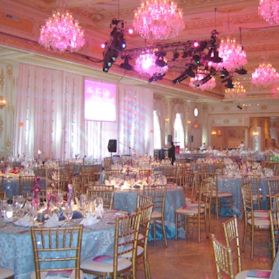 Sutka Productions created an inviting and colorful picture-perfect ballroom at the Rush Philanthropic Arts Foundation's Art For Life Palm Beach benefit.