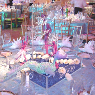 Guests bid on sculptures that doubled as centerpieces on each table.