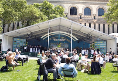 CW’s post-presentation luncheon was held amid a series of tents at the Bryant Park Grill and could be viewed from the park lawn.