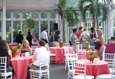 Culp furnished the Palm House with tables and chairs for guests who preferred to dine indoors.