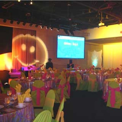 Gobo lights of smiley faces and flowers added to the ambiance of the room.