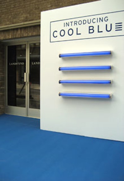 The entry to the event had a sleek look as well—with the Cool Blue logo recreated with blue fluorescent bulbs.