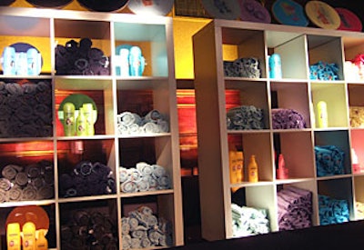 In addition to a gift bag, guests could take T-shirts from a bar set up at the back of the venue.