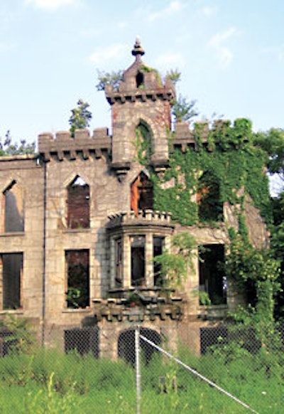 The 19th-century Smallpox Hospital is a decidely unique—albeit costly—venue option on Roosevelt Island.