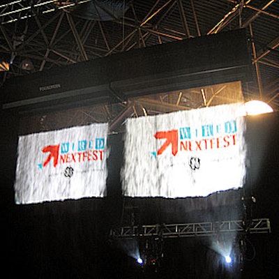 In lieu of traditional signage, Wired used the FogScreen within the entry area of the expo to announce the NextFest. The device creates a plane of dry fog, providing a frameless area for video projections.