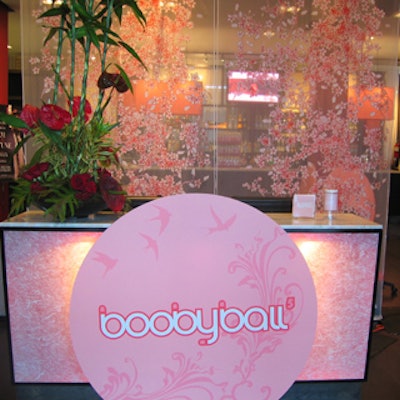 Japanese florals helped create an Asian vibe at Maro Restaurant for Rethink Breast Cancer's fifth-annual Booby Ball.