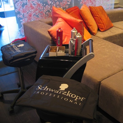 Schwarzkopf set up a salon where guests could receive Asian-influenced haircuts from Beni Sicilia of Tony Chaar Salon.