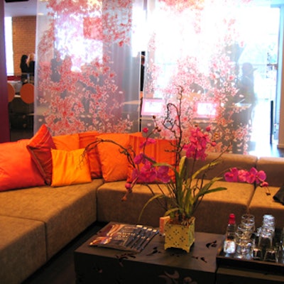 The FQ den featured Japanese decor.