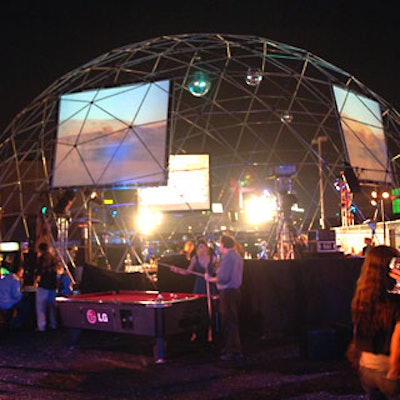 Rabin Rodgers Inc. set up a geodesic dome on top of the Arclight Cinema parking lot for the Stuff magazine Style Awards party.