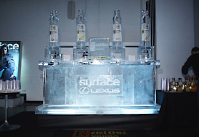 Event sponsor Ketel One provided a glowing ice bar that mixed up Cosmopolitans and other fruit-based cocktails.
