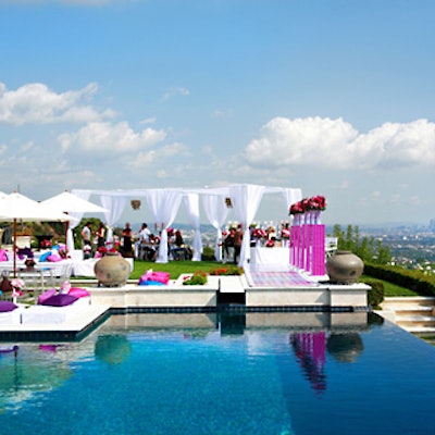 Suave’s “Hot Moms” promotional event at a private residence in the Hollywood Hills offered great city views for mainly female guests.