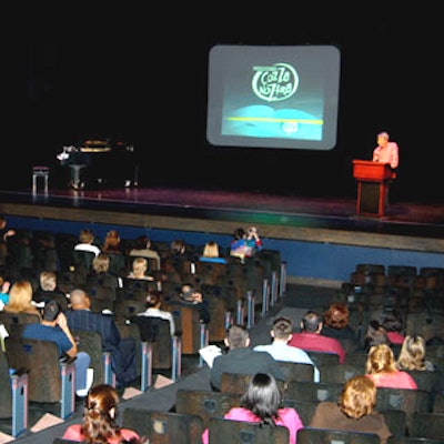 David Simpson, president of Cozza Noztra, discussed upcoming trends in the keynote presentation.