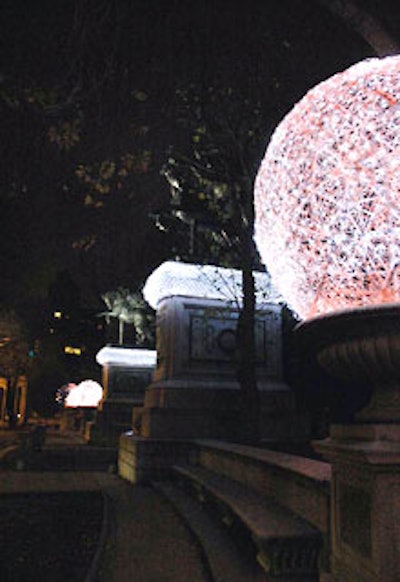 Bestek crafted the geodesic domes at Park Circle from strong, lightweight aluminum.