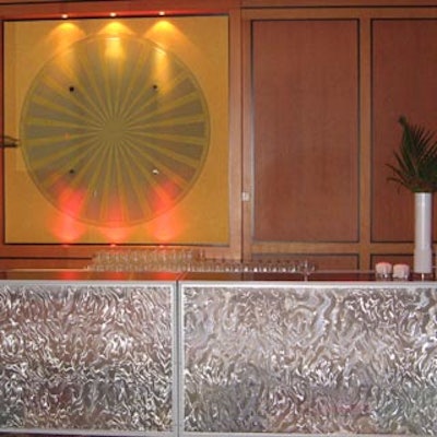 A clear textured bar from Yukon Events made a bold statement in the traditional looking ballroom.