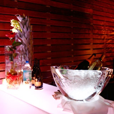 Topped by an ice-carved bowl, the bar featured Veuve Clicquot Champagne, Sterling cabernet sauvignon, and Adler Fels pinot noir.