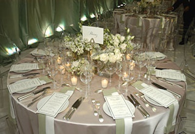 Beahm’s subtle gray and sage-green color palette allowed the vibrant jewelry to be the focus at all of the events, including the Laguna Beach dinner.