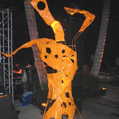 Made of metal and fiberglass, several 'Bubble Lady' sculptures were used throughout the event, adding an artsy, abstract flair to the evening.
