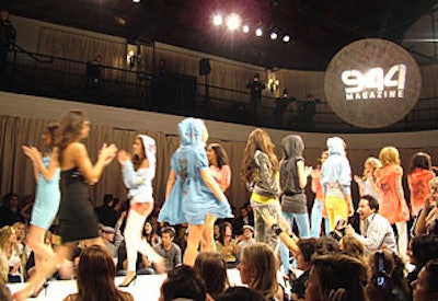 Casual line 2 B Free hosted its late-night show in Hollywood, across town from Fashion Week’s Culver City headquarters.
