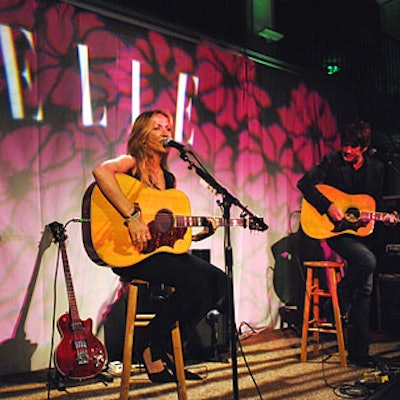 Sheryl Crow performed for the crowd at Elle´s green-issue party at Boulevard3.