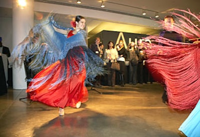 Entertainment for the event included a singer, a guitarist, and flamenco dancers.