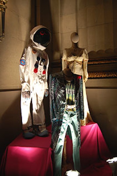 Few of Shakespeare’s plays feature a spaceman,but the company’s production of Love’s Labor’s Lost did, and the costumehelped set the gala’s tone.