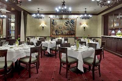 Il Mulino’s 75-seat private room.