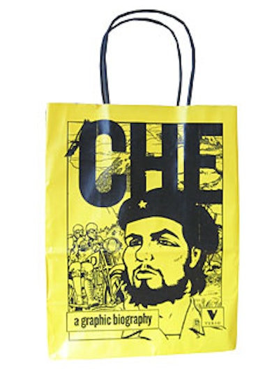Self-described radical publisher Verso created a strikingpaper bag that advertised one of its more accessible (and printing-friendly)titles Che: A Graphic Biography.