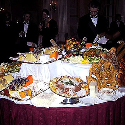 The Waldorf=Astoria provided a table of cheeses, breads, crackers, vegetables and fruit in the pre-dinner cocktail area.