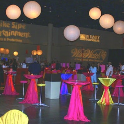 Ample seating and cocktail tables outfitted by Panache were placed throughout the venue.