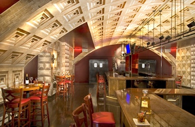 The main bar area at Grand Central.