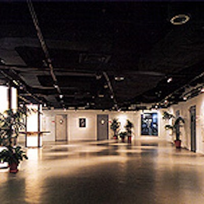 E814disc 01 0326 Venue Digitalcommunitysandbox 1 152