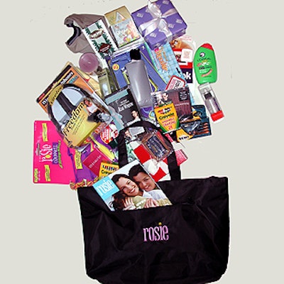 E857sho 01 0402 Rosiemaglaunch Gifts 1 320