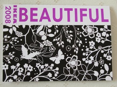 Floral invitations reminiscent of Henri Matisse cutouts of the 1940s adorned the tables.