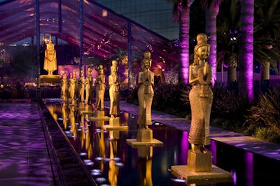 Plenty of gilded and towering Asian-inspired objects decked HBO's Thai-flavored party.