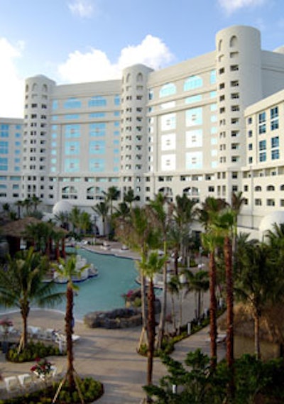 Seminole HardRock Pool Complex