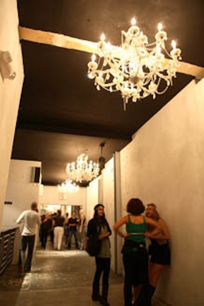 The interior plays up a black-and-white color scheme with horizontal surfaces in black and vertical surfaces in white.