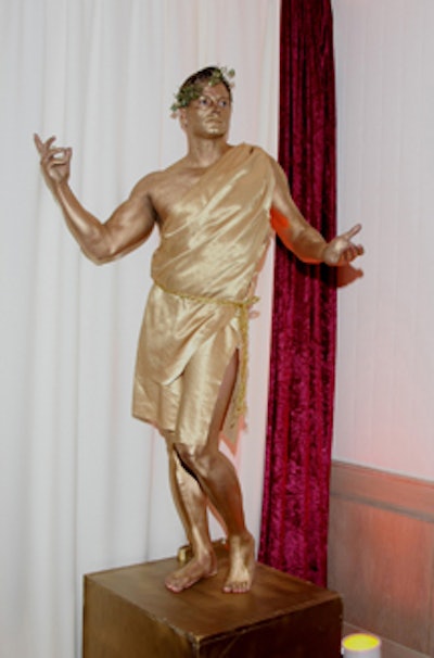 Living statues greeted guests as they entered the cocktail reception.