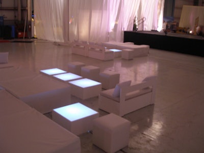 Ronen Bar and Furniture Rental provided classic white furniture for the evening.